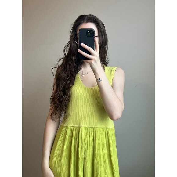 Lesser Lime Green Fit & Flare Dress – Summer Dopamine Dressing Playful Feminine - Picture 4 of 9